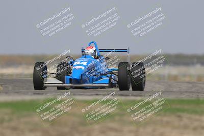 media/Oct-25-2025-CalClub SCCA (Sat) [[34c778dfbe]]/Group 3/Qualifying/